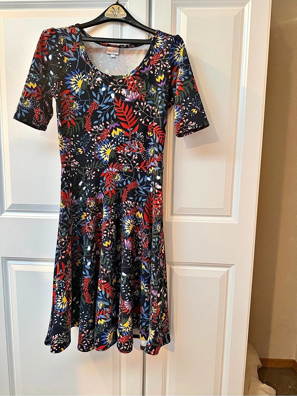 LuLaRoe Nicole Floral Midi Dress in Black & Multicolor Size Large